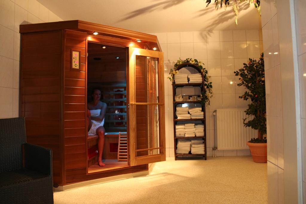 Hotel Restaurant 'T Klokje Renesse Kültér fotó