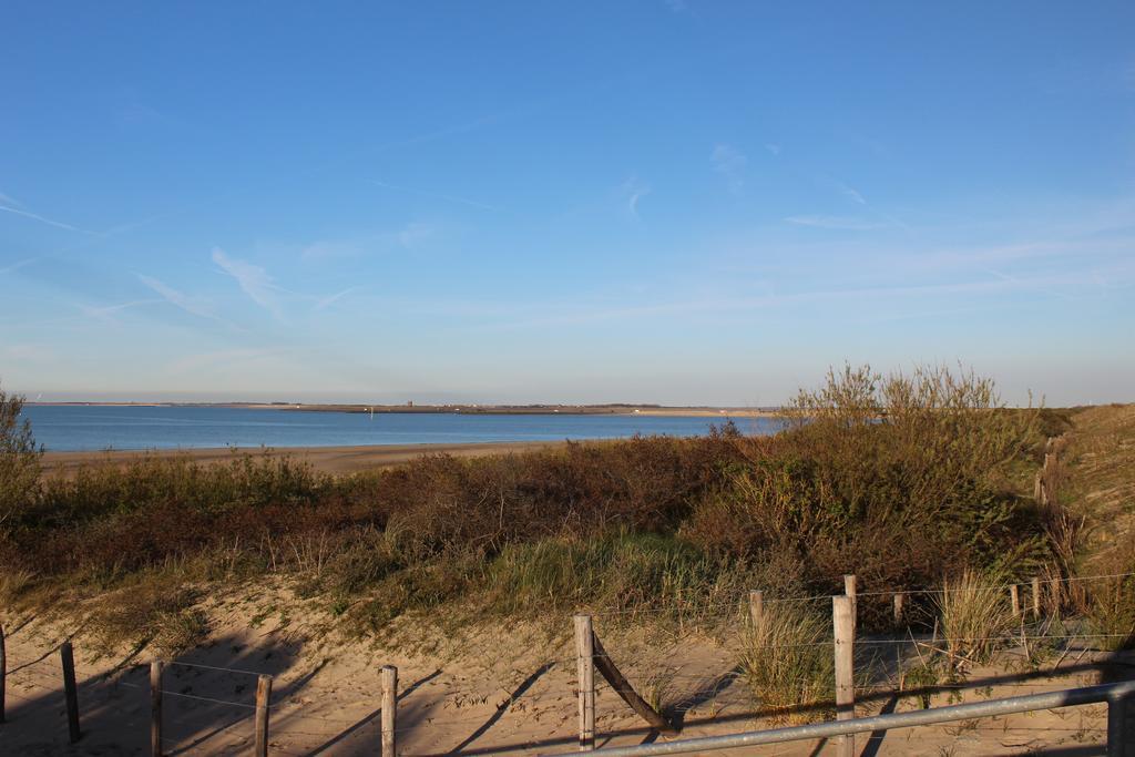 Hotel Restaurant 'T Klokje Renesse Kültér fotó