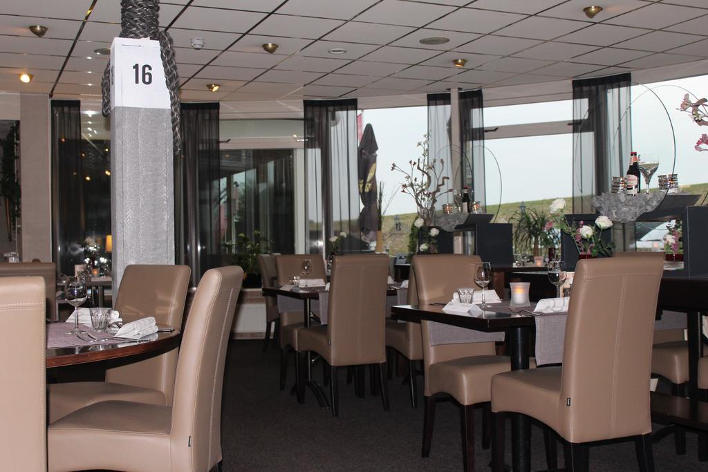 Hotel Restaurant 'T Klokje Renesse Kültér fotó