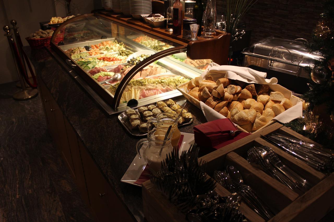 Hotel Restaurant 'T Klokje Renesse Kültér fotó